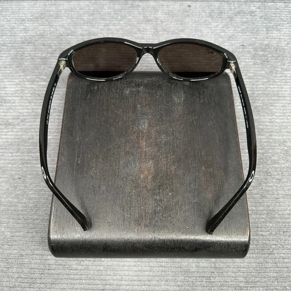 Maui Jim MJ-158-02 Black Oval Y2K Sunglasses Made in Japan Classic Style VTG